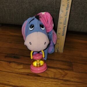 1998 Winne the Pooh Eeyore Plush With Lantern Night Light‎ Mattel WORKS